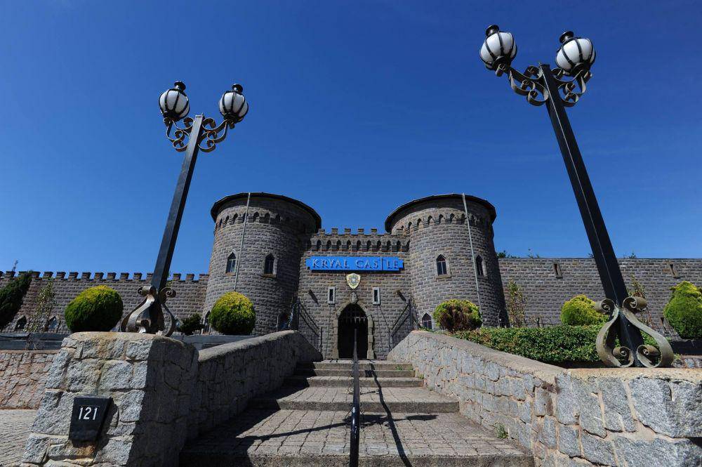Kyral Castle (facebook.com/kryalcastle)