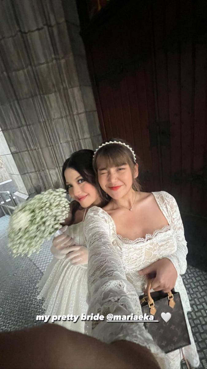 potret artis di pernikahan Julian Jacob dan Mirriam Eka (instagram.com/gheaindrawari)