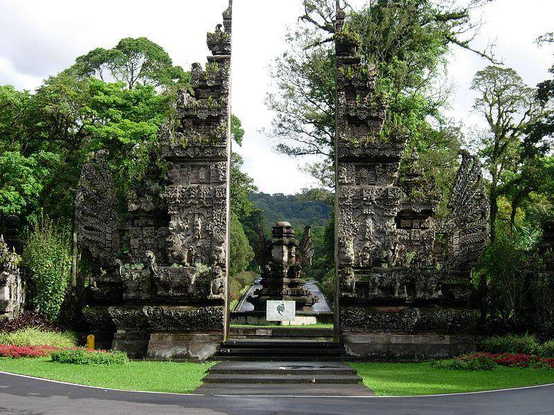 potret Bali Botanical Garden (commons.wikimedia.org/Hullie)