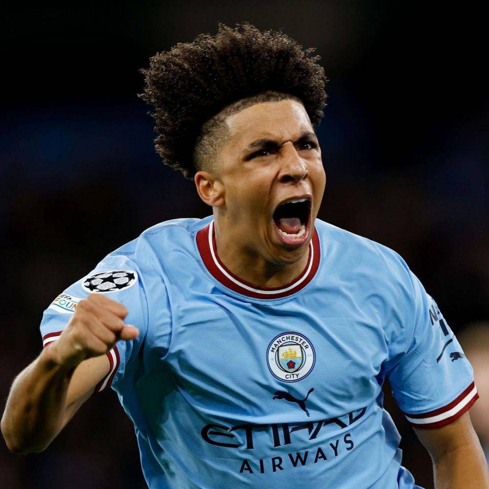 Rico Lewis bermain bersama Manchester City. (instagram.com/rico.lewis)
