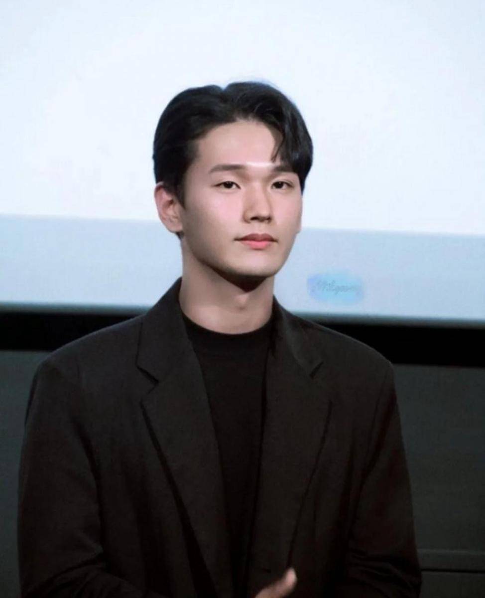 Shin Jae Hwi (instagram.com/new__jh_)