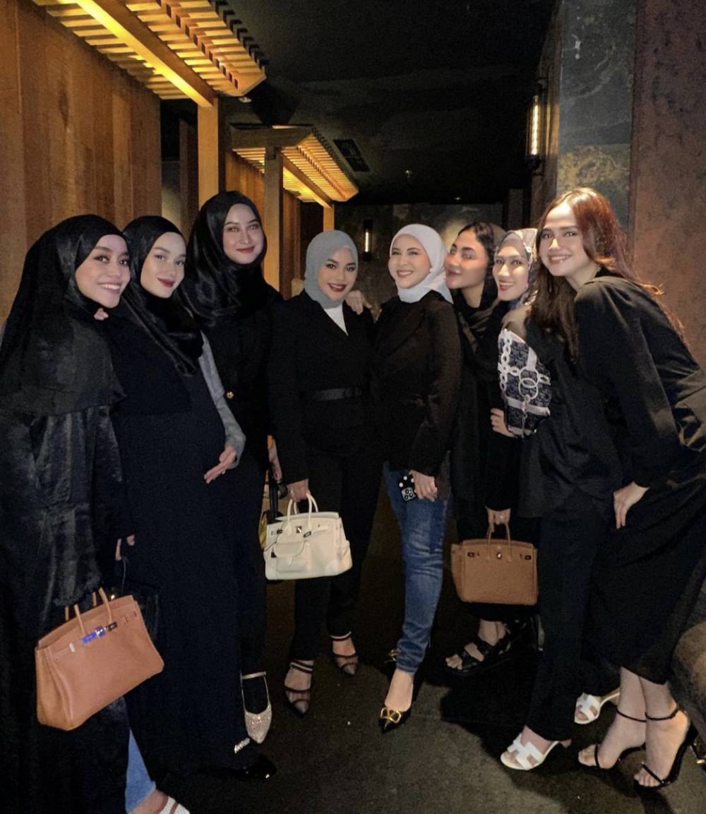momen geng Mamayu arisan (instagram.com/shaniaindryn)
