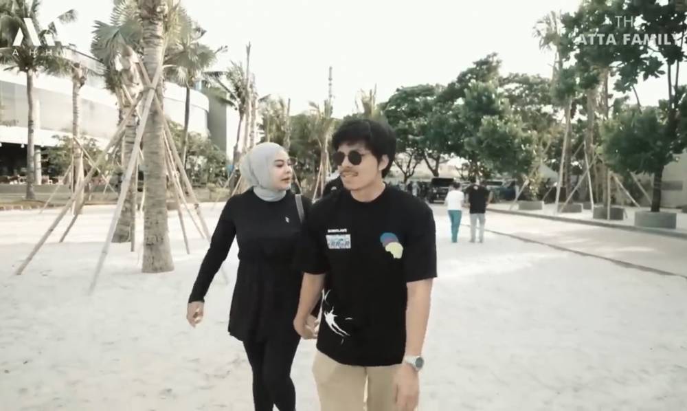 momen pertandingan tim Atta dan tim Gading (youtube.com/attahalilintar)