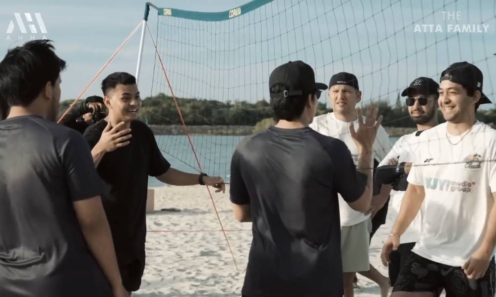 momen pertandingan tim Atta dan tim Gading (youtube.com/attahalilintar)