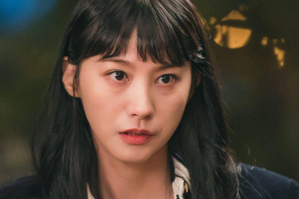 still cuts drama Work Later, Drink Now 2 (instagram.com/tving.official)