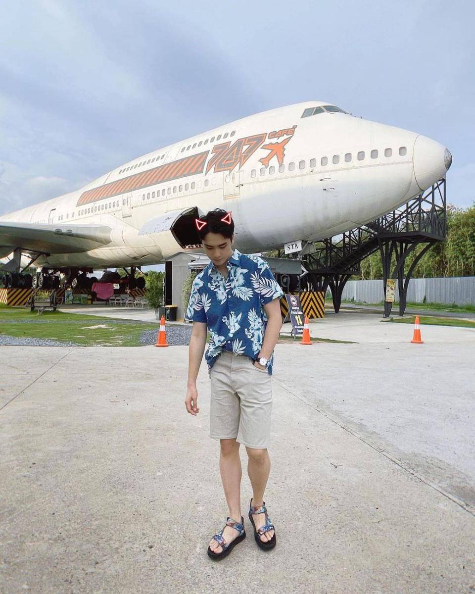 Tee Jaruji (Instagram.com/tee_jaruji)