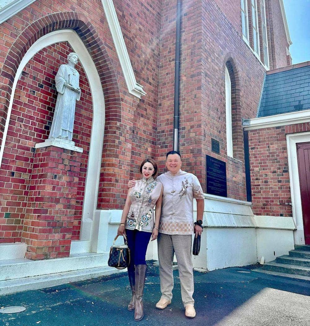 potret Femmy Permatasari dan suami (instagram.com/femmypermatasari)