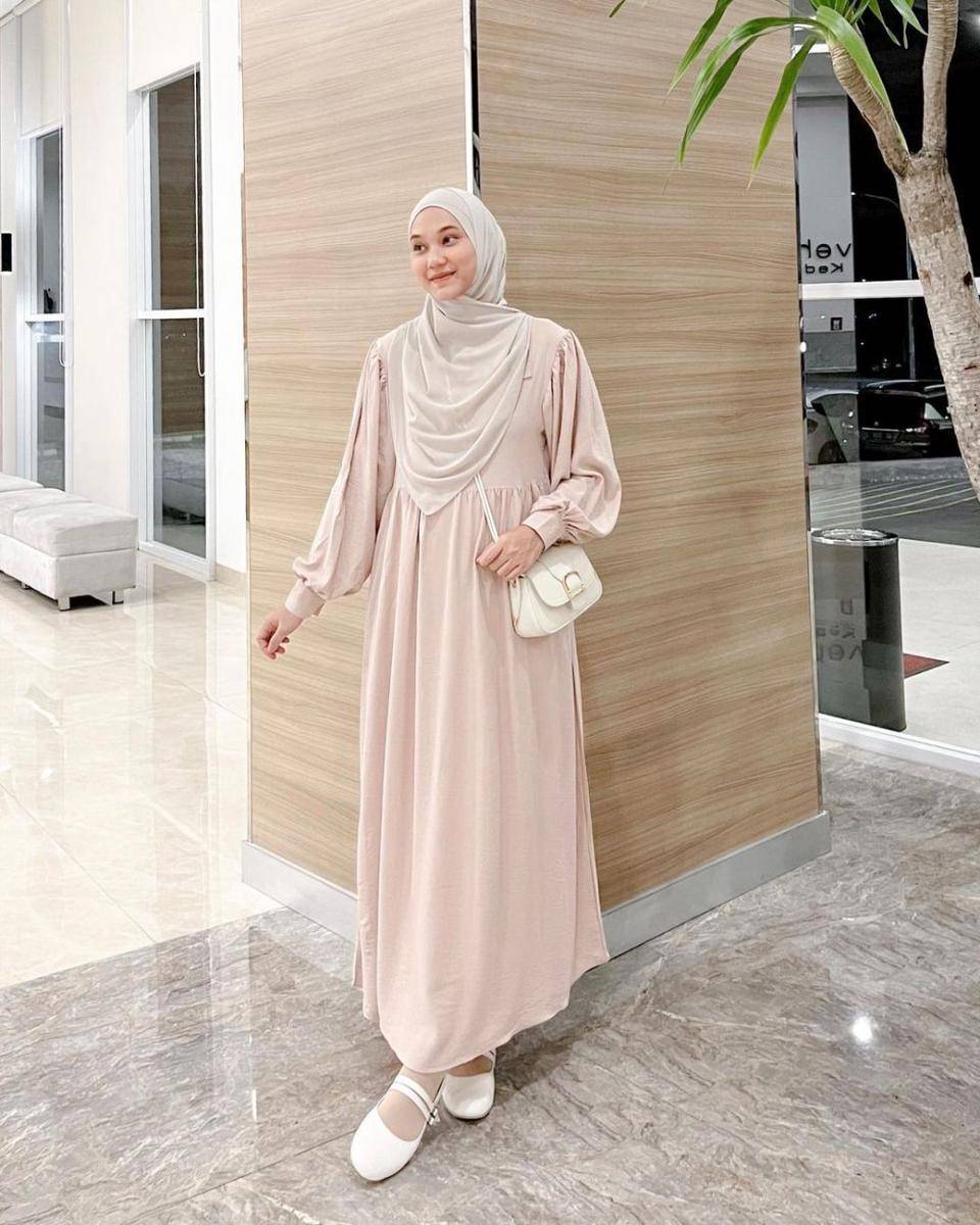 Nyimas Juniar (instagram.com/njpda)
