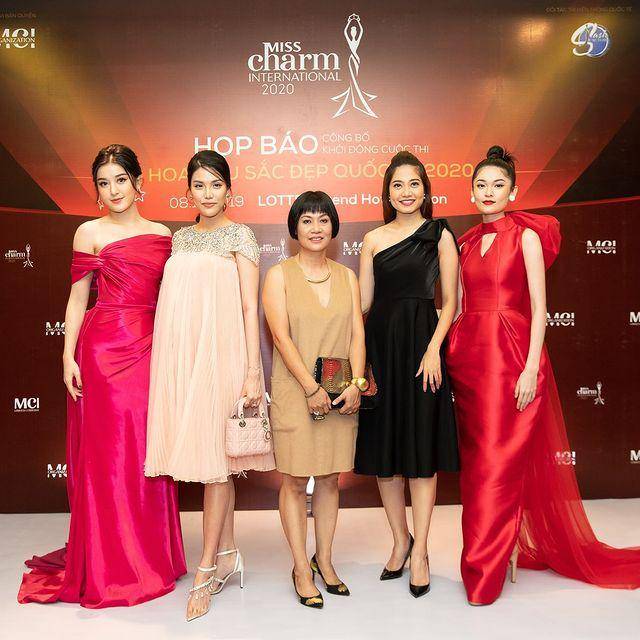 Potret Konferensi Pers Awal Berdirinya Miss Charm (Instagram.com/misscharm.tv)