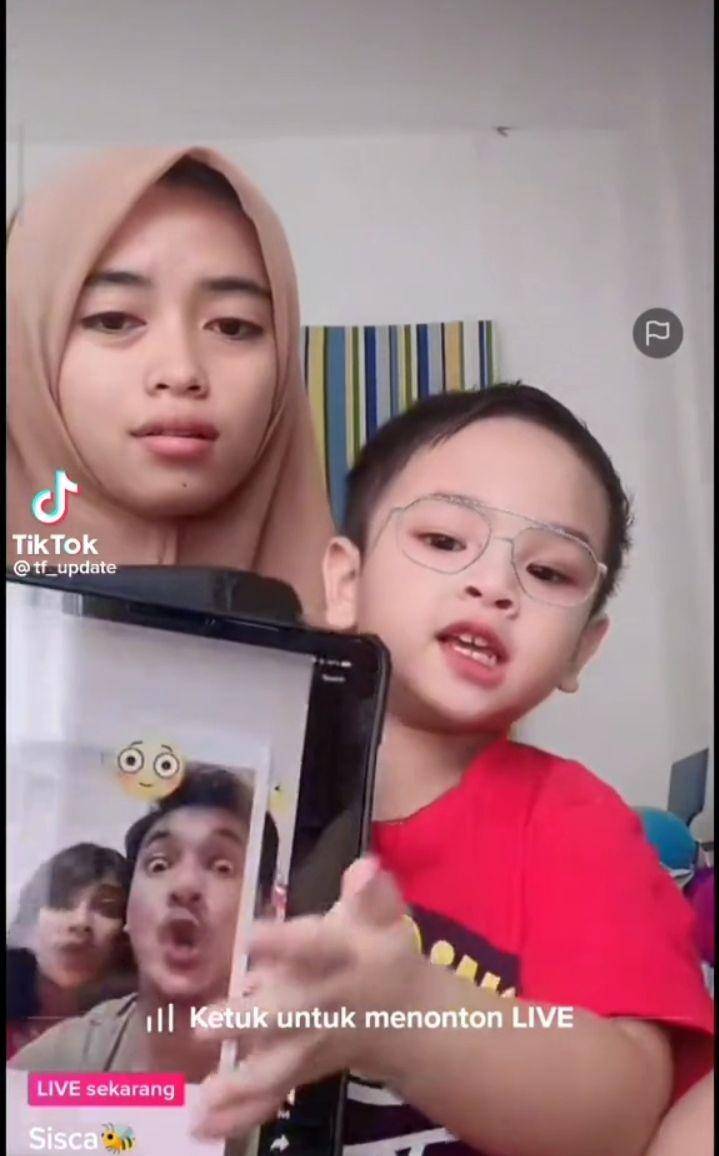 Momen Gala Sky tunjukkan video orangtuanya (tiktok.com/tf_update)