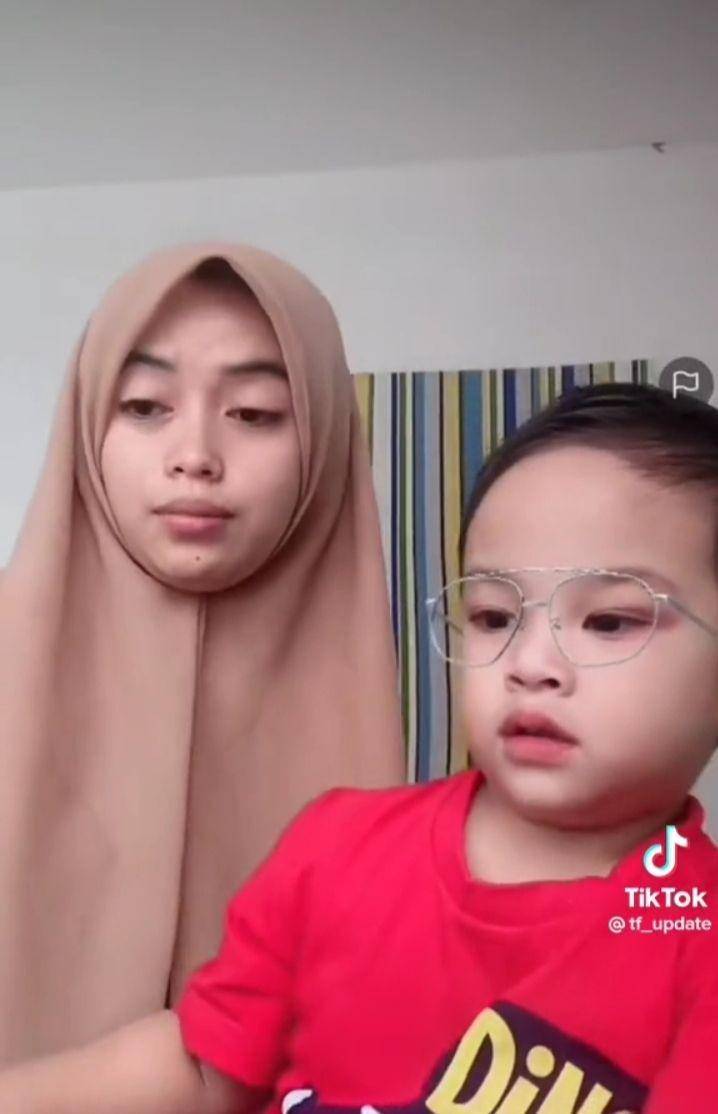 Momen Gala Sky tunjukkan video orangtuanya (tiktok.com/tf_update)