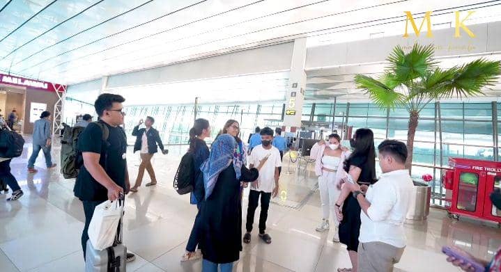 potret Bunda Corla di perjalanan menuju Surabaya (youtube.com/maharani kemala)