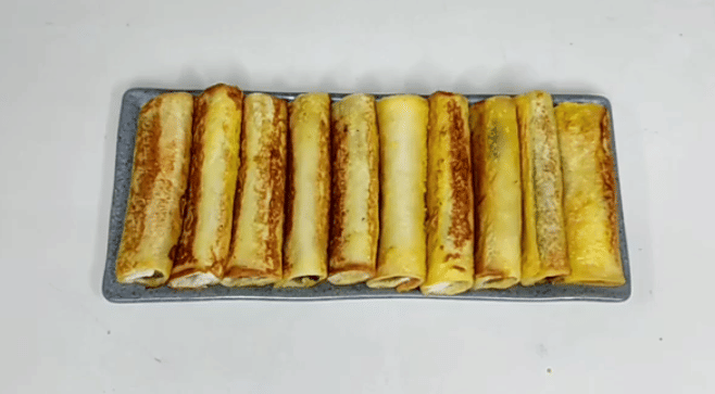 roti tawar isi vla pisang (YouTube.com/Imaf Cooking)