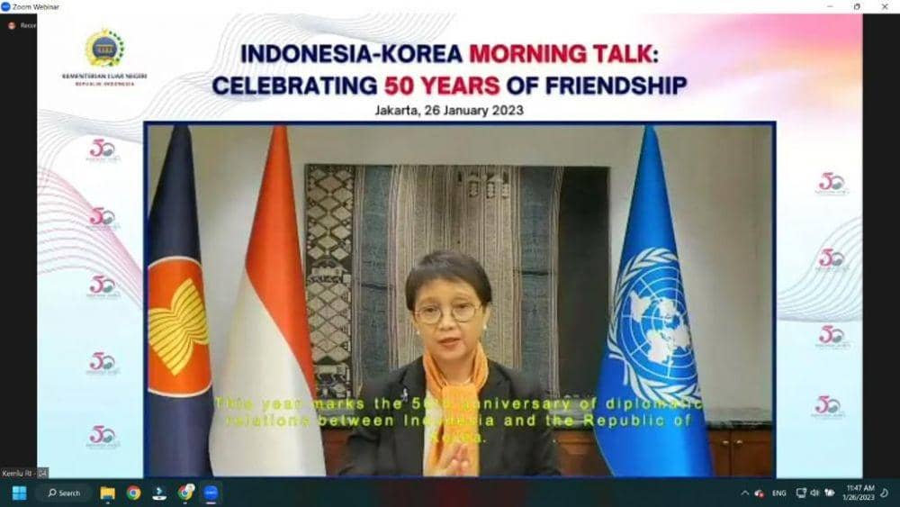 Menteri Luar Negeri Republik Indonesia, Retno LP Marsudi turut memberikan sambutannya lewat video singkat. (Dok. IDN Media)