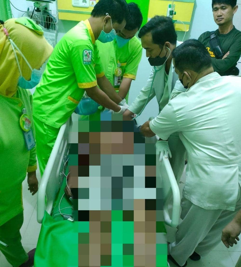 Paino mantan anggota DPRD Langkat, yang tewas ditembak sempat mendapat perawatan di rumah sakit (IDN Times/ istimewa)