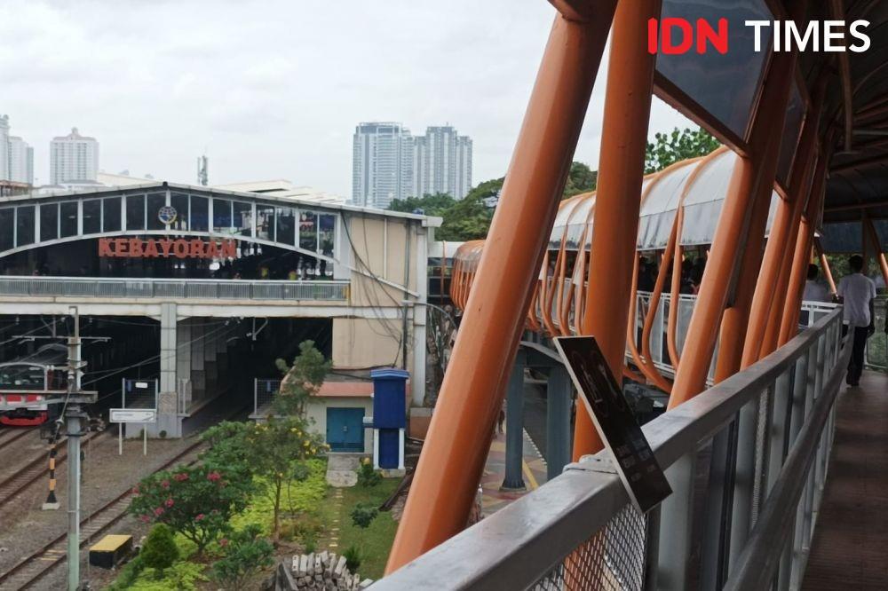 Akses Skywalk Kebayoran Lama Harus Tap Kartu, DKI Mau Bangun JPO