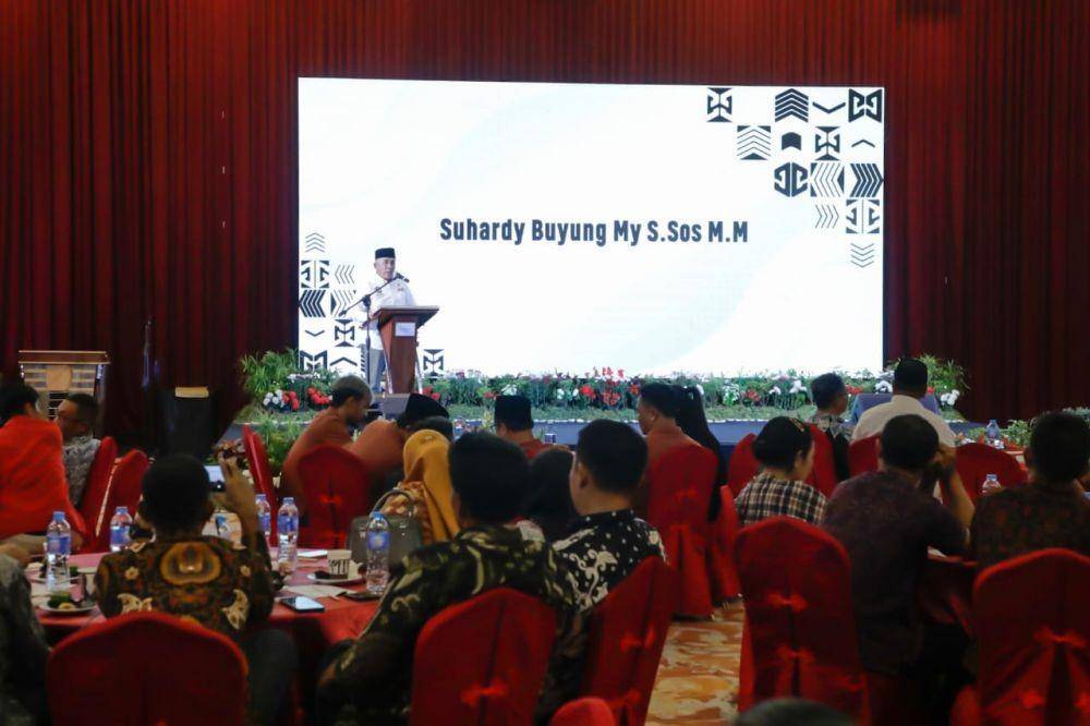 Relawan Gardu Ganjar mengukuhkan serta memantapkan kepengurusan DPD dan DPC Gardu Ganjar se-Provinsi Lampung di Hotel Horison, Jumat (27/1/2023). (Dok. RGG).