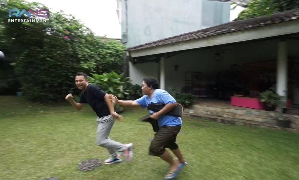 momen Raffi main bareng elang milik Alshad (youtube.com/RANS Entertainment)