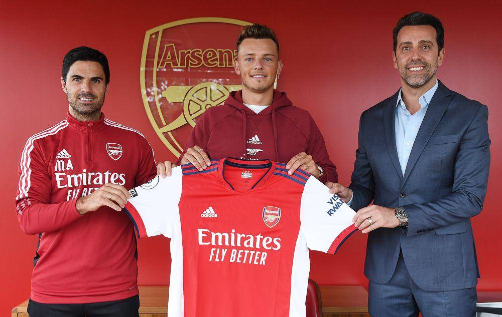 Mikel Arteta, Ben White, dan Eduardo Gaspar (twitter.com/Arsenal)