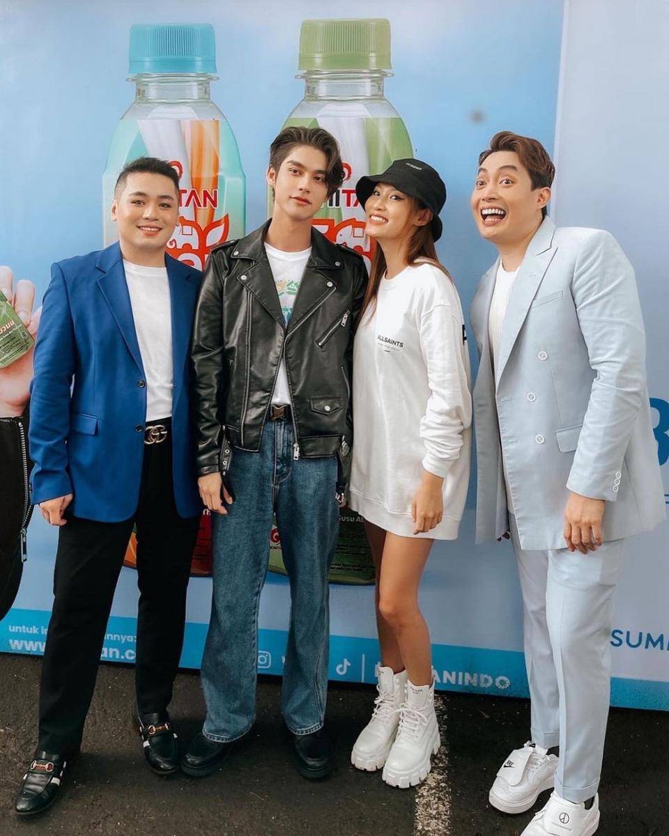 Bright Vachirawit bertemu Agnez Mo (Instagram.com/edrictjandra)