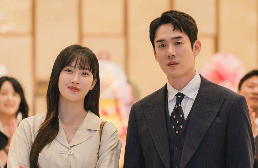 Moon Ga Young dan Yoo Yeon Seok di drama The Interest of Love (instagram.com/jtbcdrama)