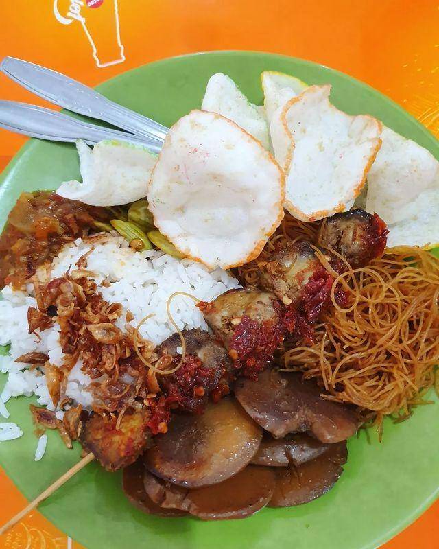 resep makanan olahan nasi uduk Betawi (instagram.com/dapurnya_rosa)