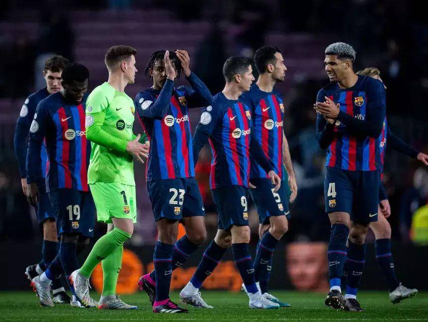 Barcelona (fcbarcelona.com)