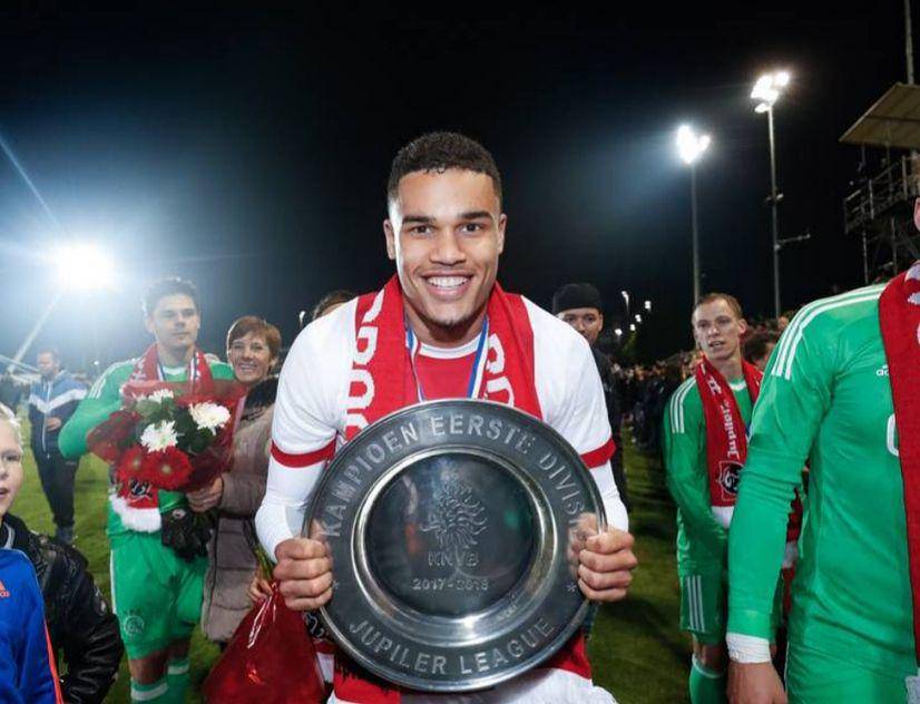 Danilho Doekhi saat berseragam Jong Ajax. (instagram.com/danilhord)