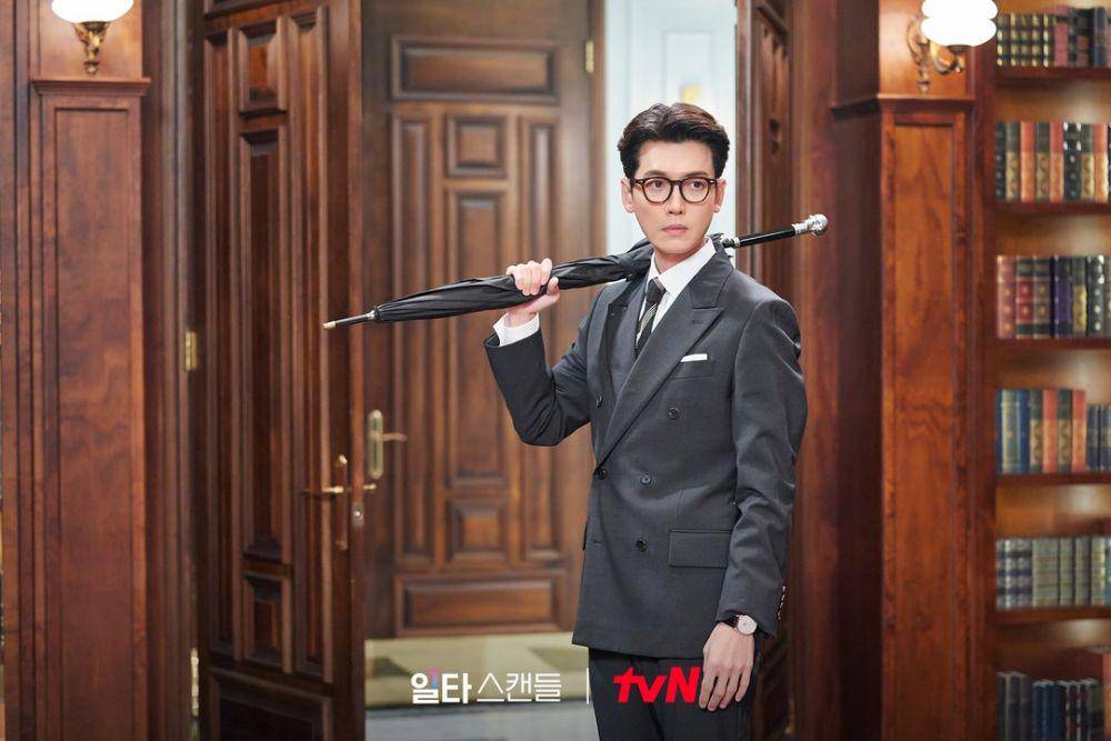 still cuts drama Crash Course in Romance (instagram.com/tvn_drama)