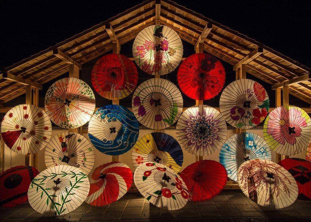 Payung tradisional Jepang (japanobjects.com)