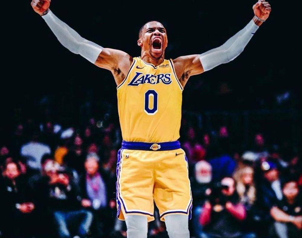 Russell Westbrook (twitter.com/russwest44)