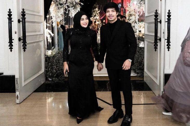 Atta Halilintar Kesal, Mama Nur Telat Ajak Pindah Lapak ke Shopee Live