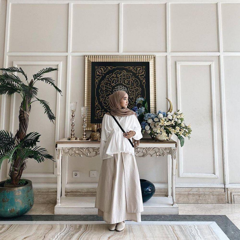 Styling kondangan hijab ala Citra MR (instagram.com/citraamr)