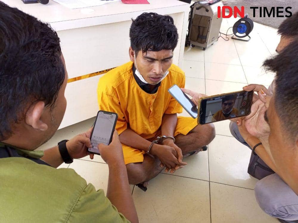 Anak Durhaka, Pria Ini Pukul dan Tikam Ibu Kandung