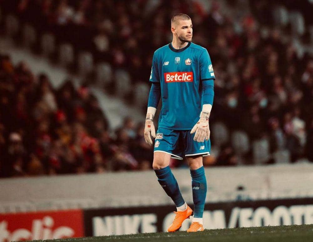 Lucas Chevalier (instagram.com/_lc30_)