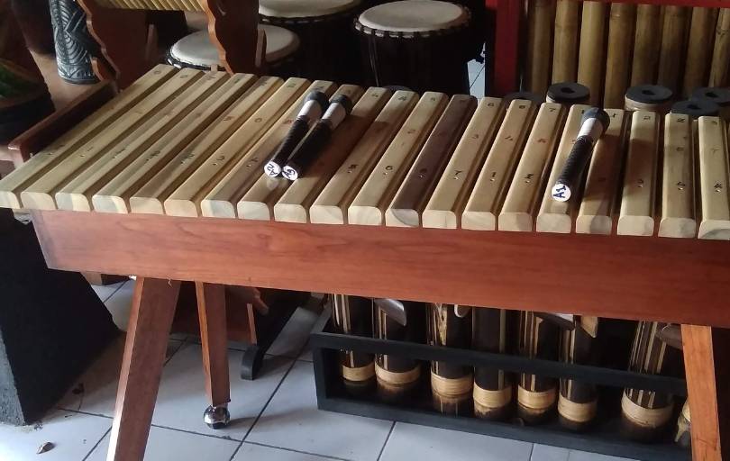 Ilustrasi Kolintang (dok. instagram.com/katalog_tabubu_ethnicmusic)