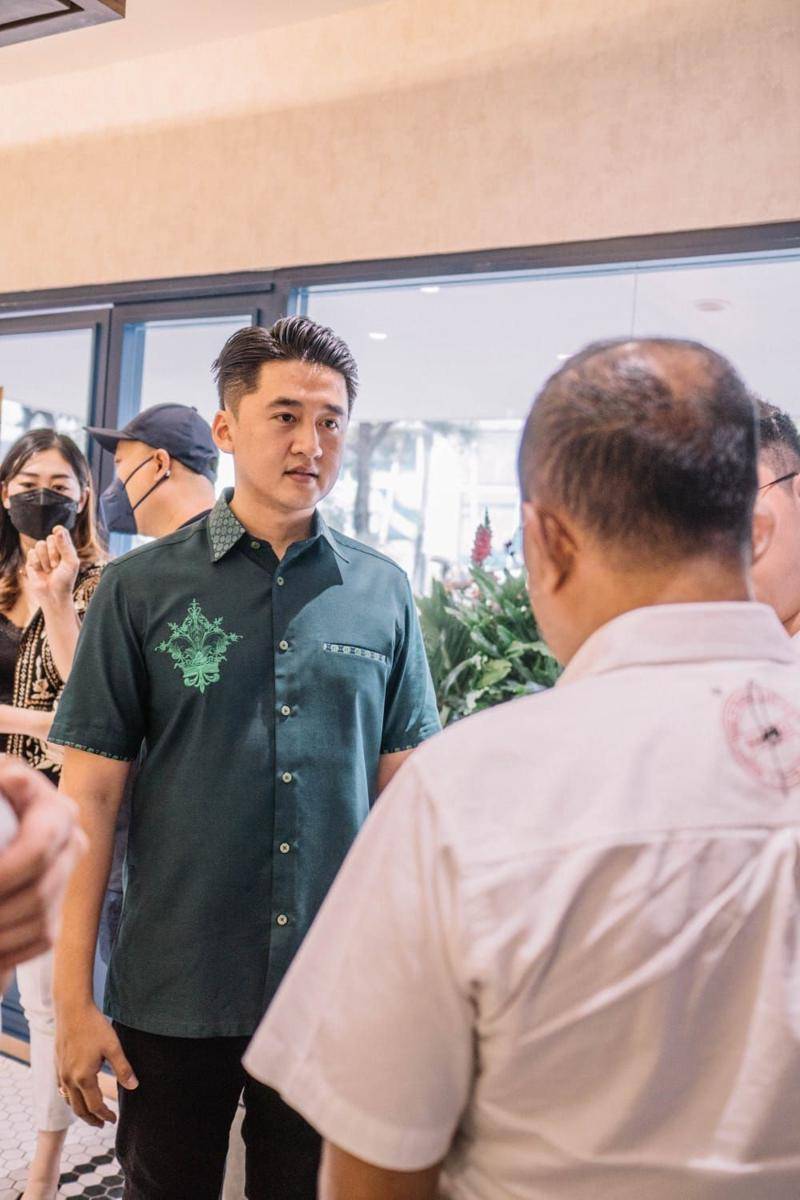 Potret Richard Handiwiyanto, pemilik Broadway Barbershop (dok. Richard Handiwiyanto)
