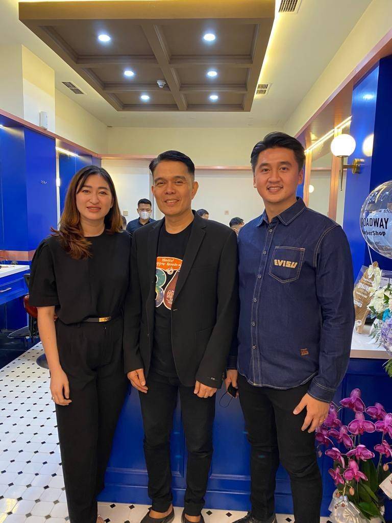 Potret Richard Handiwiyanto, pemilik Broadway Barbershop (dok. Richard Handiwiyanto)