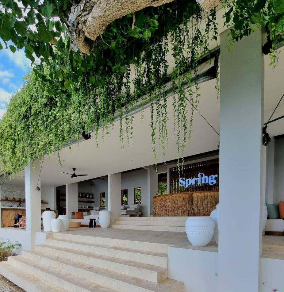Spring Spa (instagram.com/spring_spa)