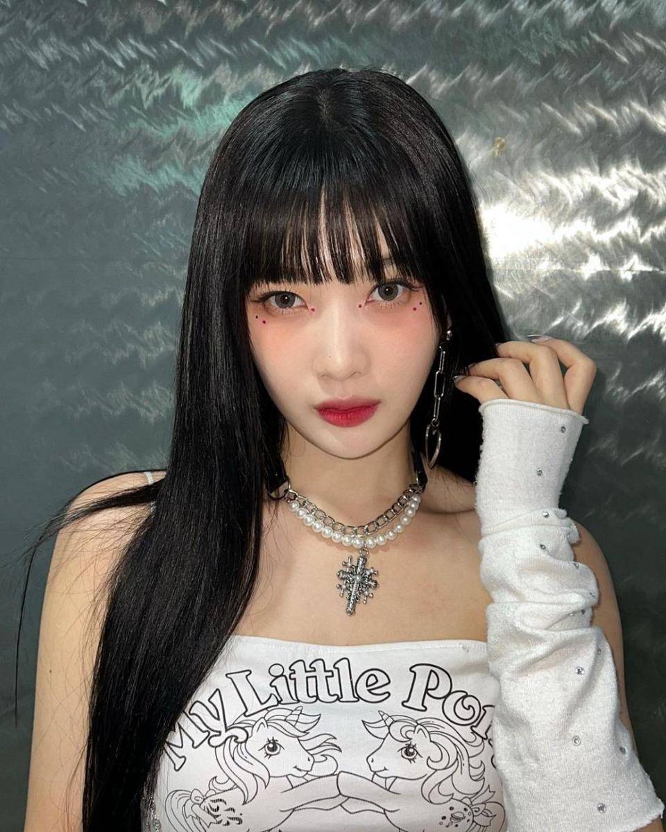 Joy Red Velvet (instagram.com/_imyour_joy)