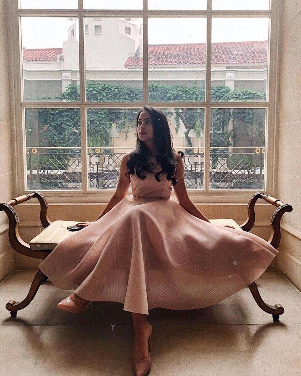 potret Kaneishia Yusuf dalam balutan dress (instagram.com/kaneishiayusuf05)