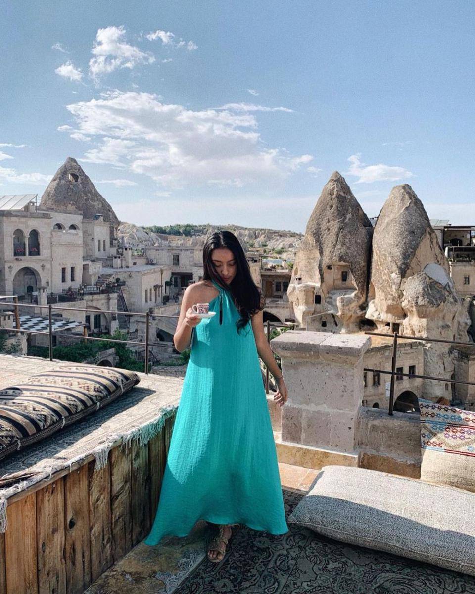 potret Kaneishia Yusuf dalam balutan dress (instagram.com/kaneishiayusuf05)