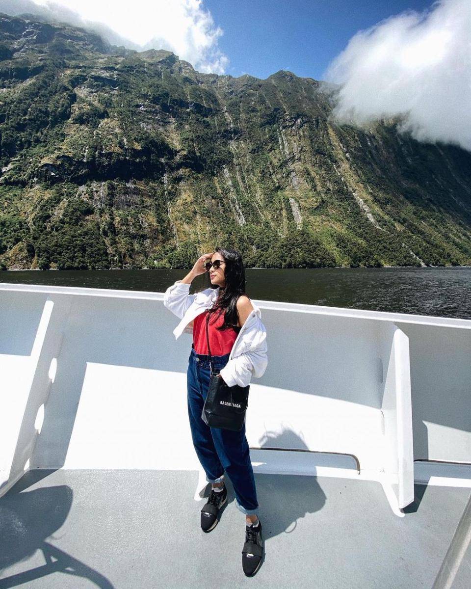 OOTD liburan ala Kaneishia Yusuf (instagram.com/kaneishiayusuf05)