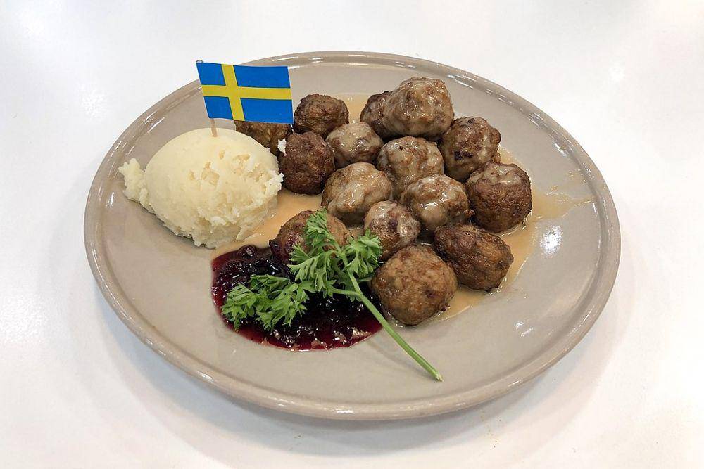 Swedish meatball (commons.wikimedia.org/N509FZ)