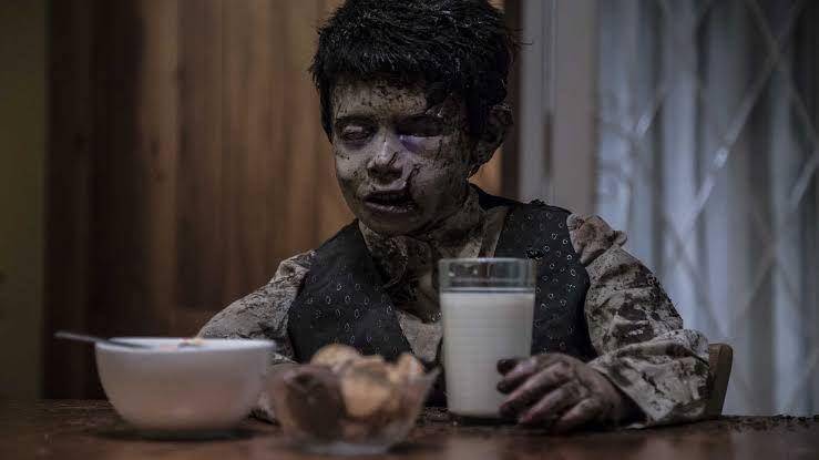 cuplikan film Terrified (dok. Aura Films/Terrified)