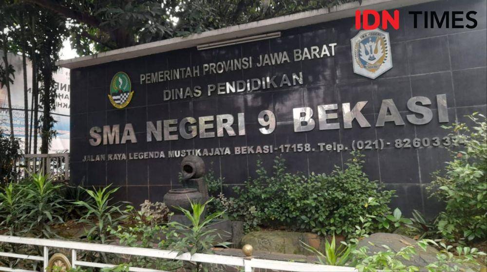 Hasya merupakan lulusan dari SMA Negeri Kota Bekasi. (IDN Times/Imam Faishal)