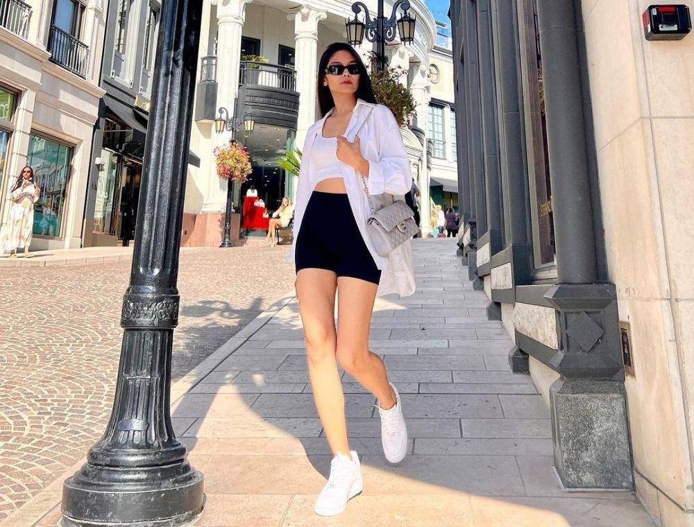 Garneta Haruni (instagram.com/garnetaharuni)