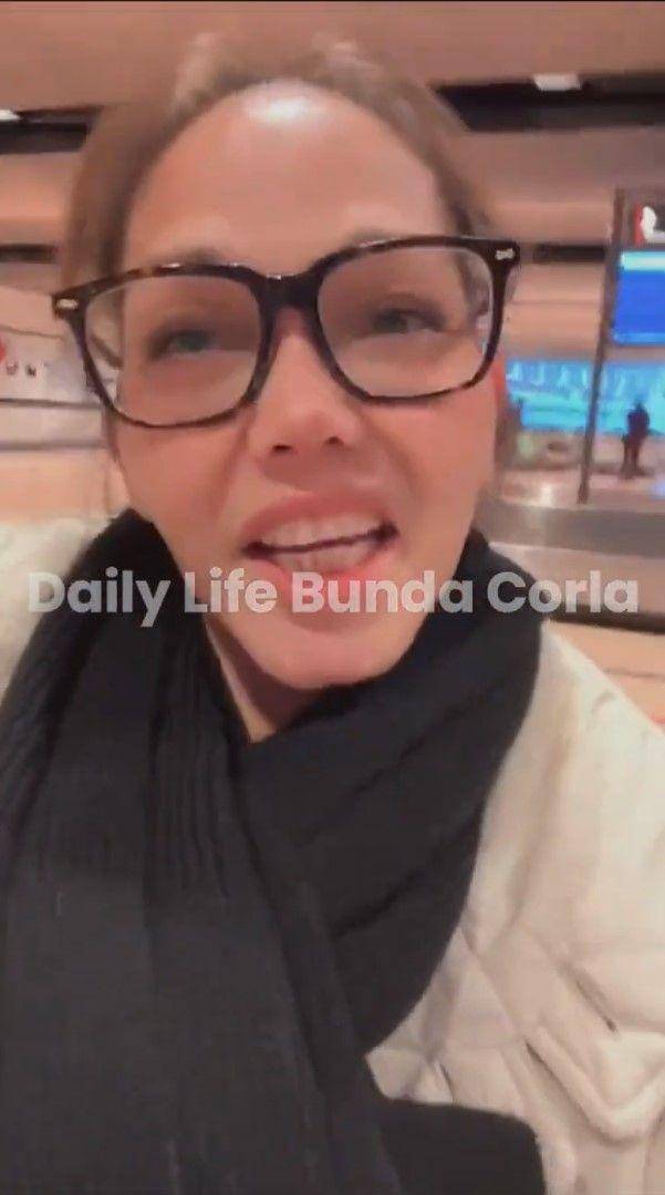 Bunda Corla pulang ke Jerman (instagram.com/corla_2)