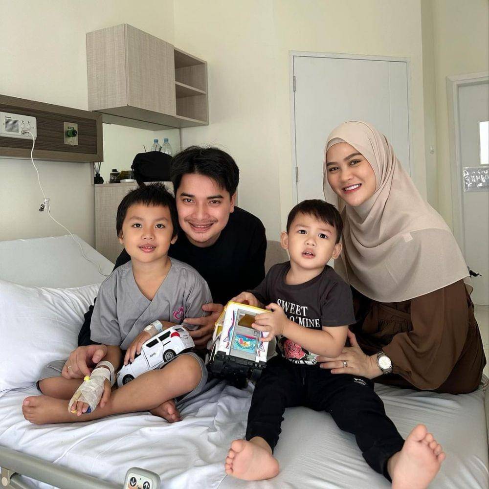 potret Alvin Faiz jenguk Yusuf (instagram.com/alvin_411)