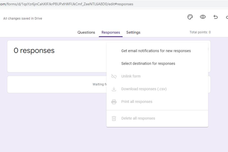 ilustrasi membuat Google Form di laptop (IDN Times/Ana Widiawati)